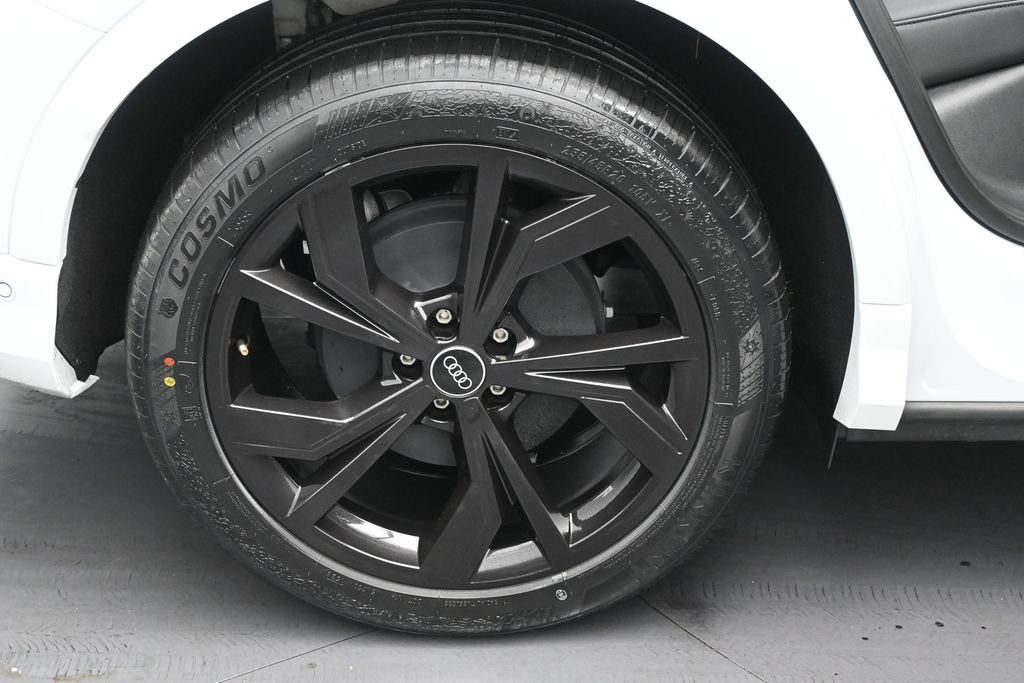 Used 2023 Audi Q4 e-tron Premium Plus AWD/4WD image 13
