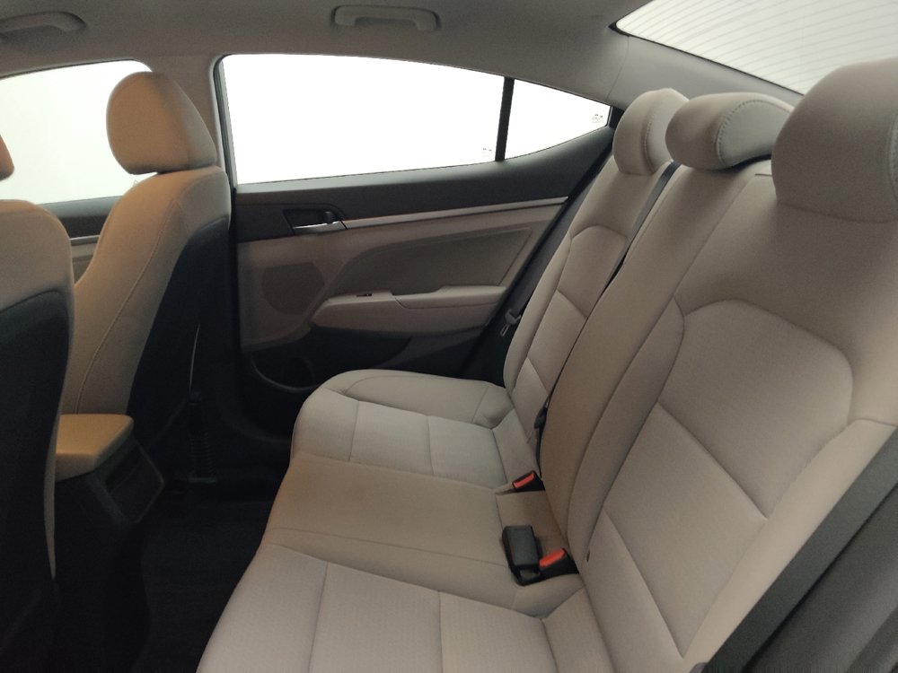Used 2018 Hyundai Elantra SEL image 18