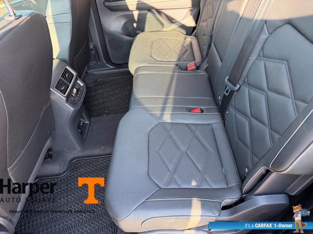 Used 2025 Volkswagen Atlas SE w/ Panoramic Sunroof Package AWD/4WD image 10