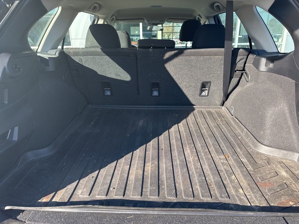Used 2017 Subaru Outback 2.5i image 12