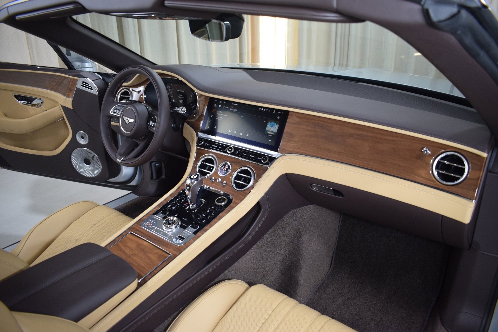 New 2026 Bentley Continental GTC image 24