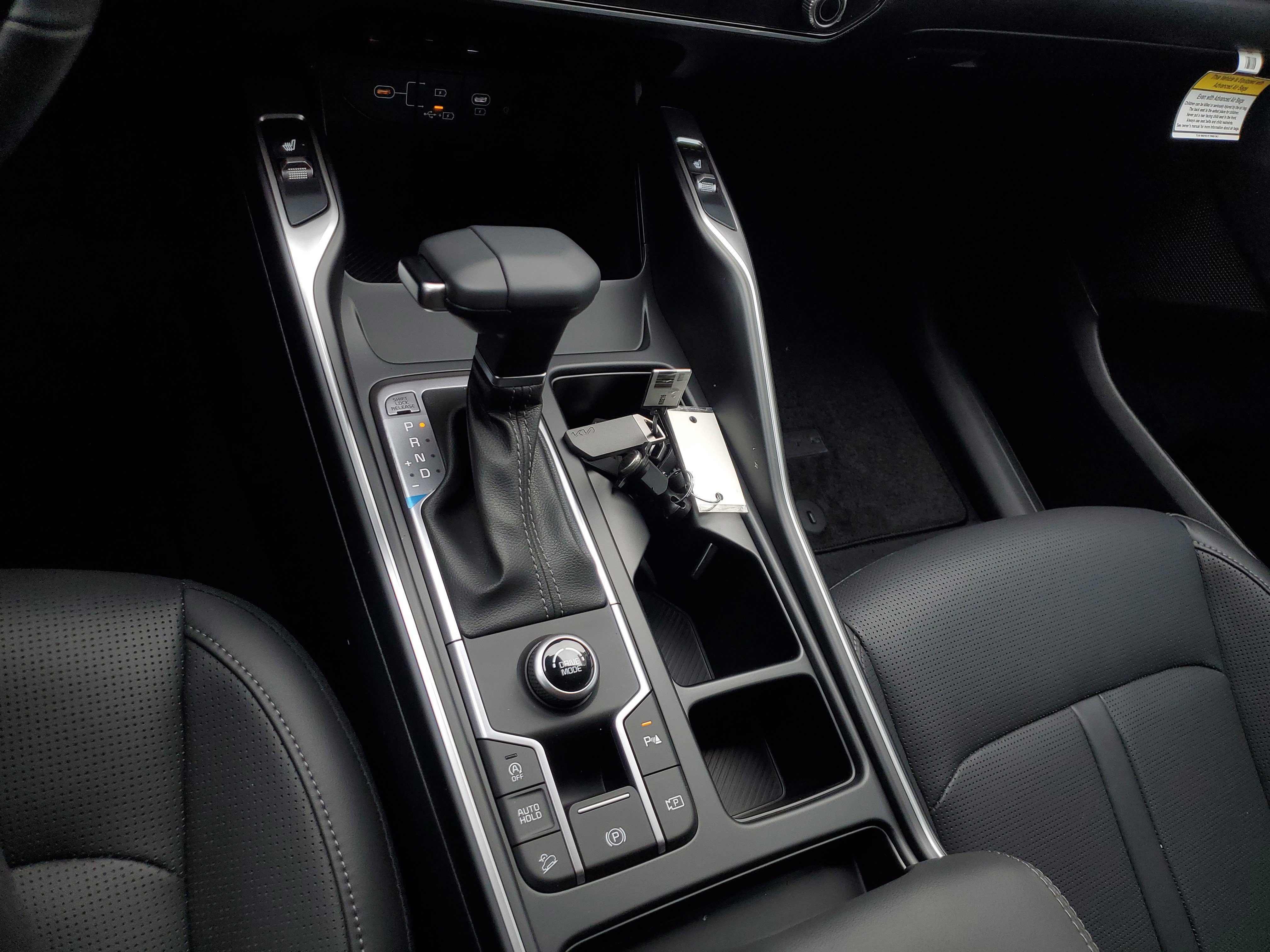 New 2026 Kia Sorento S w/ S Panoramic Sunroof Package image 22