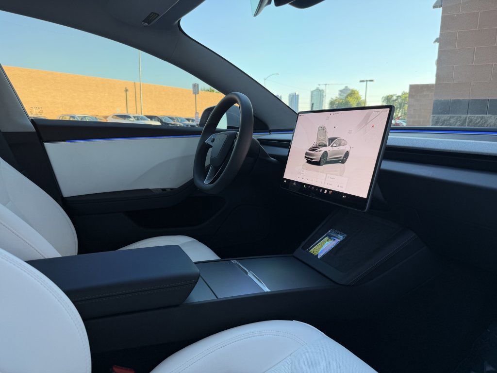 Used 2025 Tesla Model 3 Long Range image 44