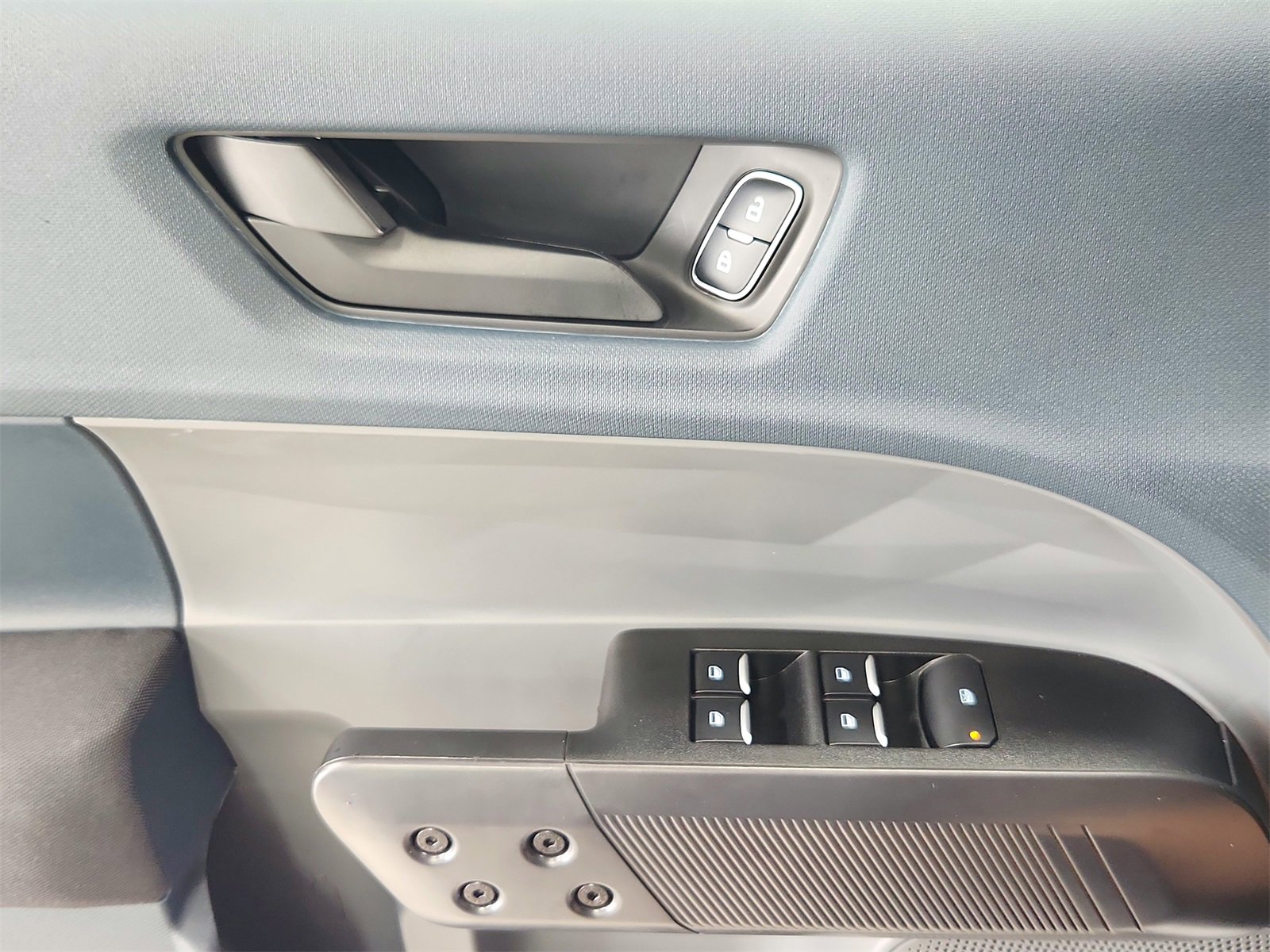 New 2025 Ford Maverick XL w/ Equipment Group 101A image 31