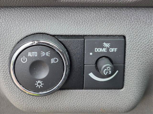 Used 2017 Chevrolet Traverse LS FWD image 9