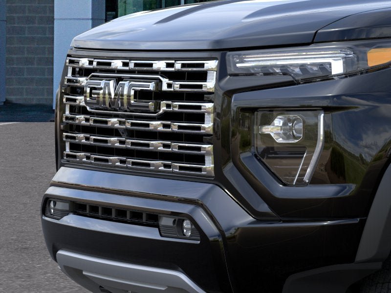 New 2026 GMC Canyon Denali w/ LPO, Denali Black Edition AWD/4WD image 13