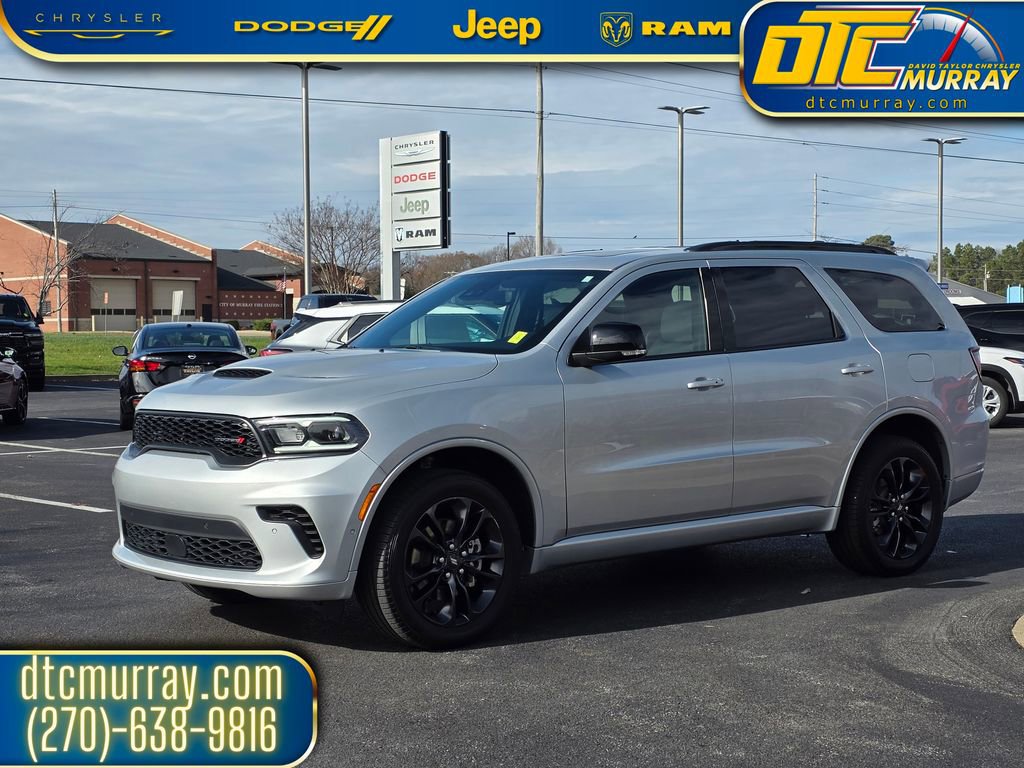 Used 2024 Dodge Durango GT image 2