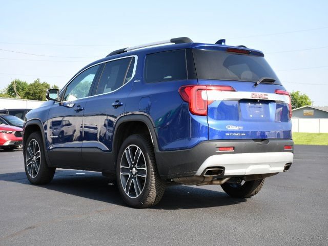 Used 2023 GMC Acadia SLT w/ Technology Package FWD image 5