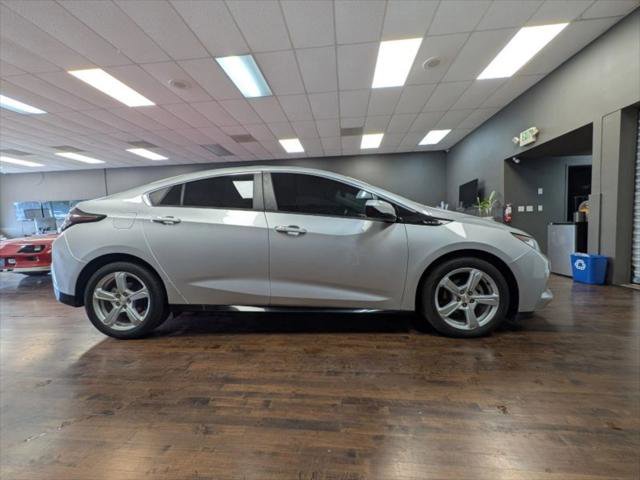 Used 2018 Chevrolet Volt LT image 5