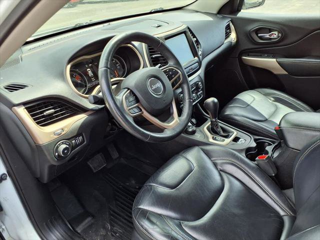 Certified 2017 Jeep Cherokee Limited AWD/4WD image 11