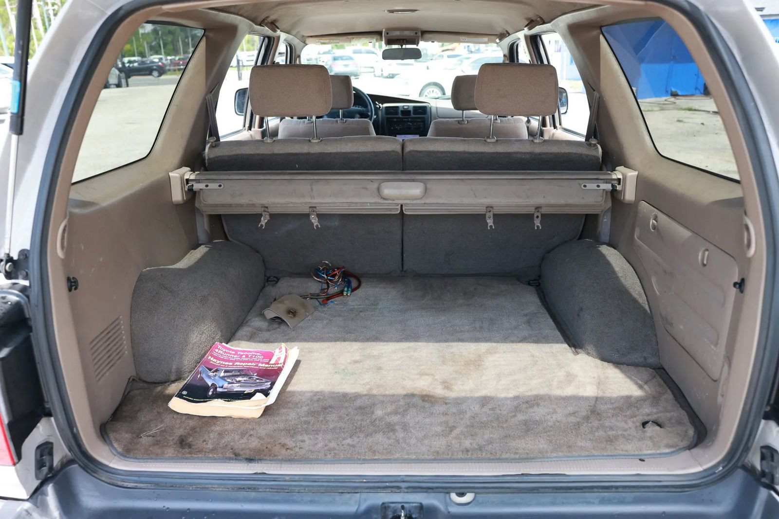 Used 2000 Toyota 4Runner 2WD w/ Upgrade Value Pkg 1 image 16