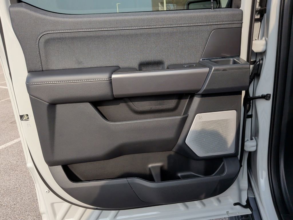 New 2026 Ford F150 Lariat w/ Equipment Group 502A High image 40