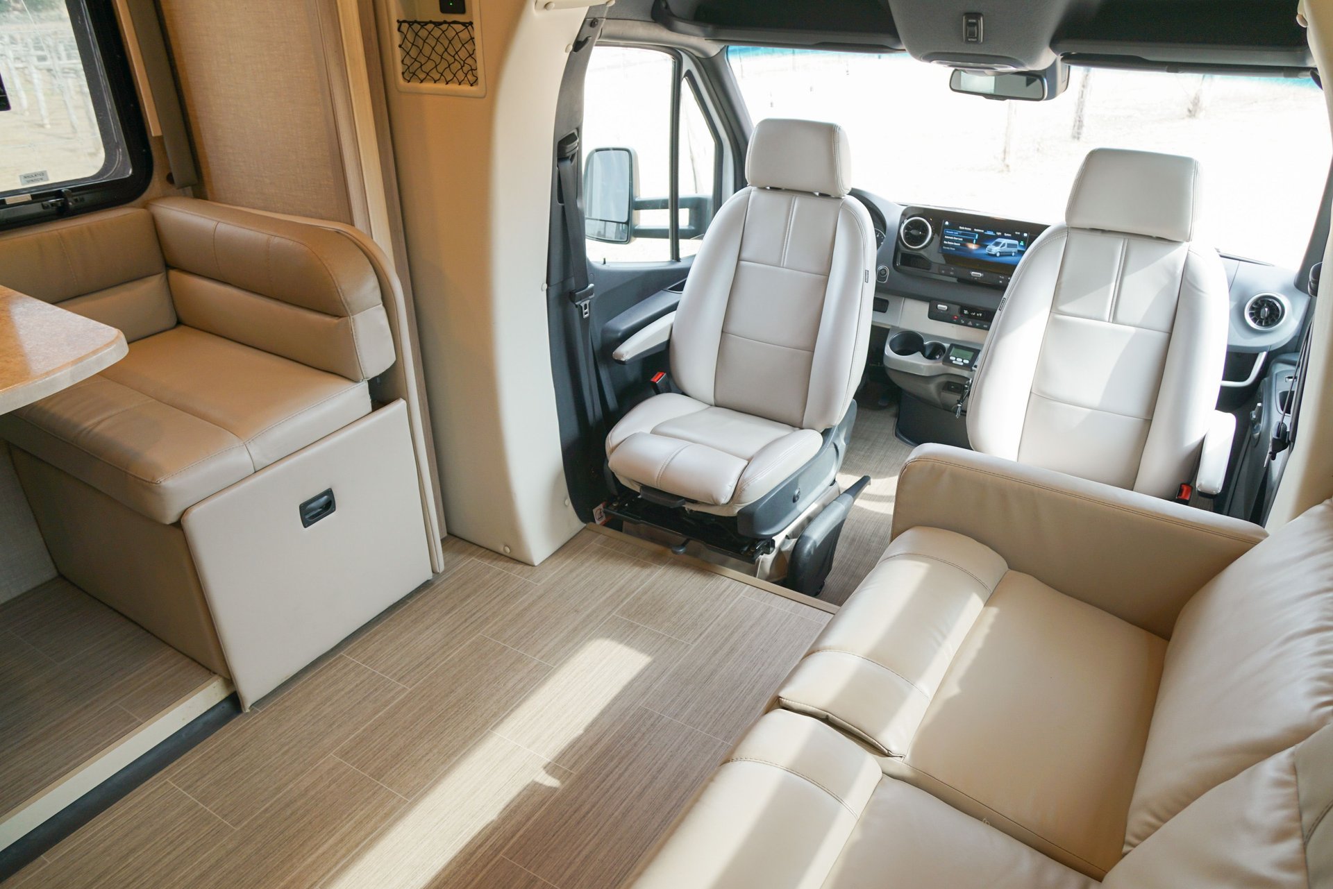 Used 2020 Mercedes-Benz Sprinter 3500 image 29