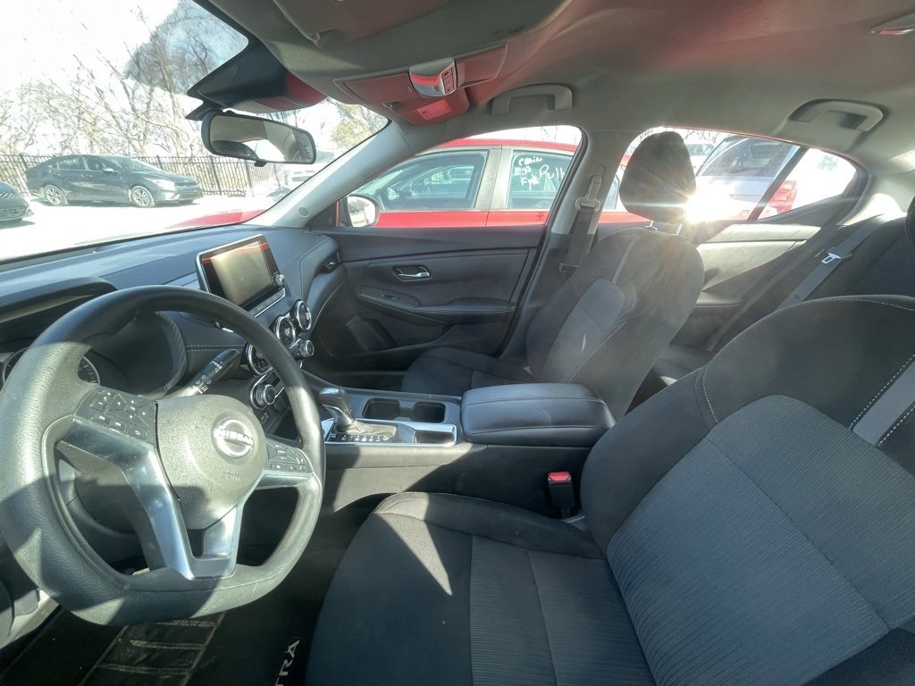 Used 2024 Nissan Sentra SV image 4