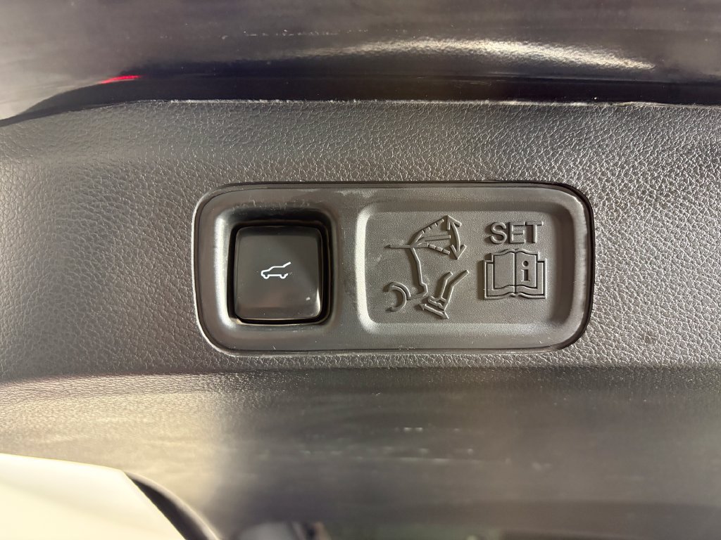 Certified 2021 Ford Expedition Platinum AWD/4WD image 35