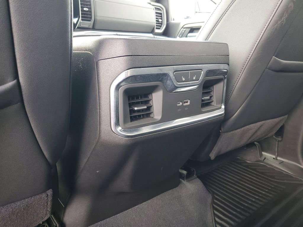 Used 2025 Chevrolet Silverado 2500 LTZ w/ LTZ Convenience Package image 31