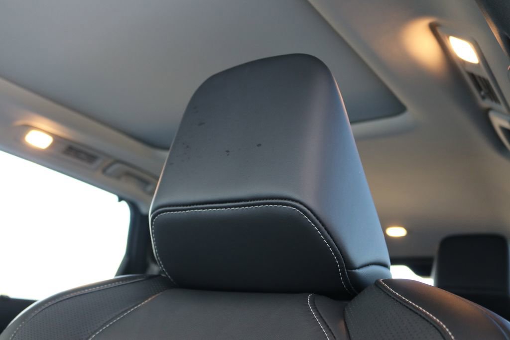 Certified 2025 INFINITI QX60 Luxe w/ Vision Package image 16