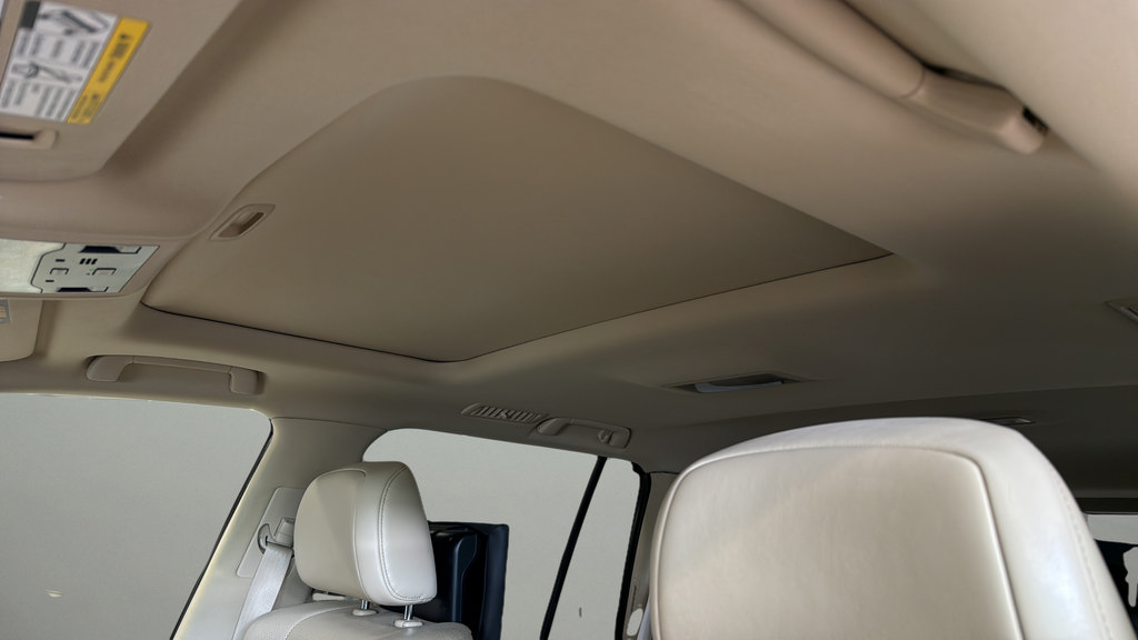 Used 2018 Lexus LX 570 4WD w/ Luxury Package image 12