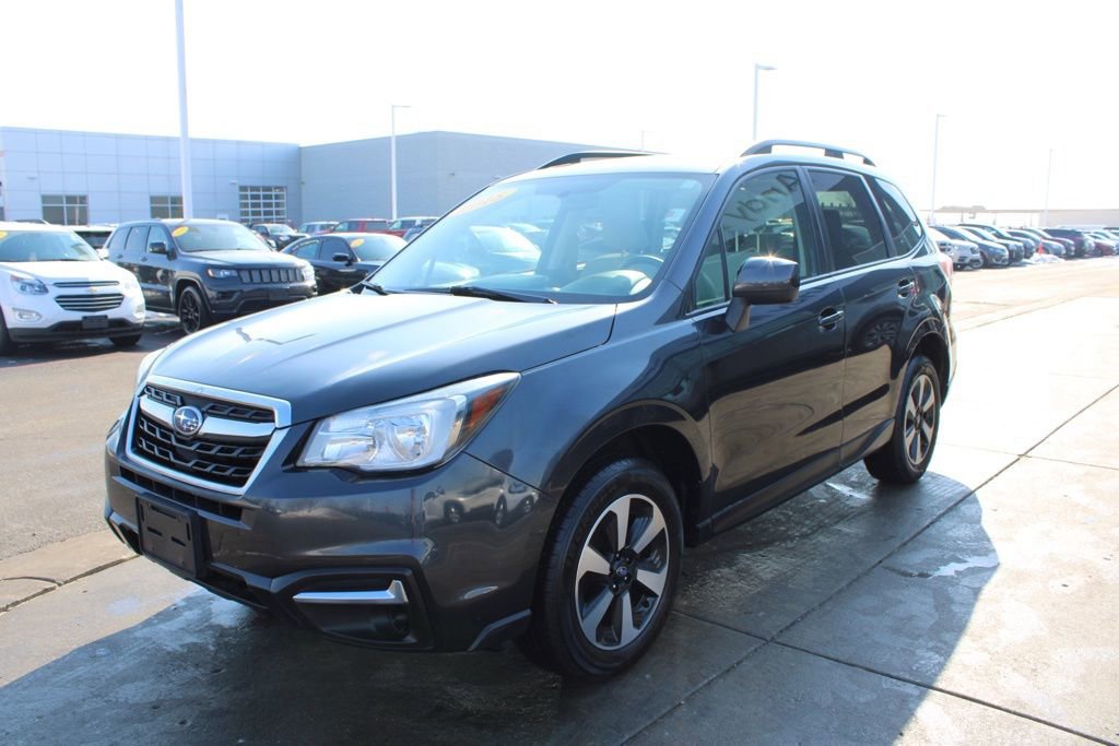 Used 2018 Subaru Forester 2.5i Premium w/ All-Weather Package image 3
