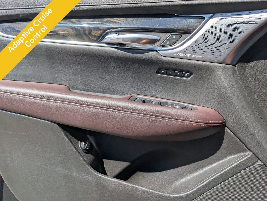 Used 2023 Cadillac XT6 Premium Luxury w/ Technology Package AWD/4WD image 18