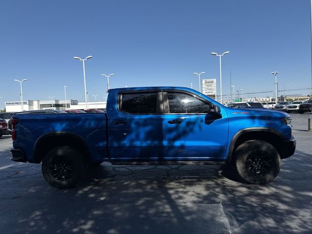 Used 2023 Chevrolet Silverado 1500 ZR2 w/ Technology Package AWD/4WD image 6