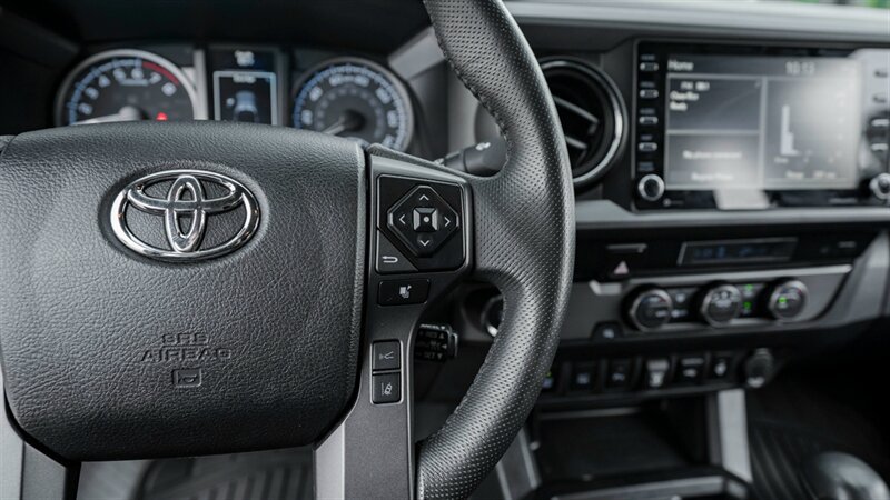 Used 2022 Toyota Tacoma TRD Off-Road w/ Technology Package RWD image 30