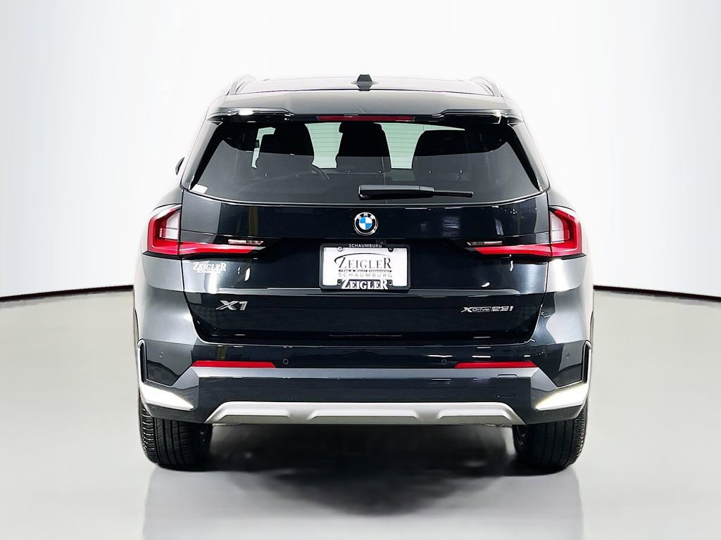 Used 2025 BMW X1 xDrive28i image 6