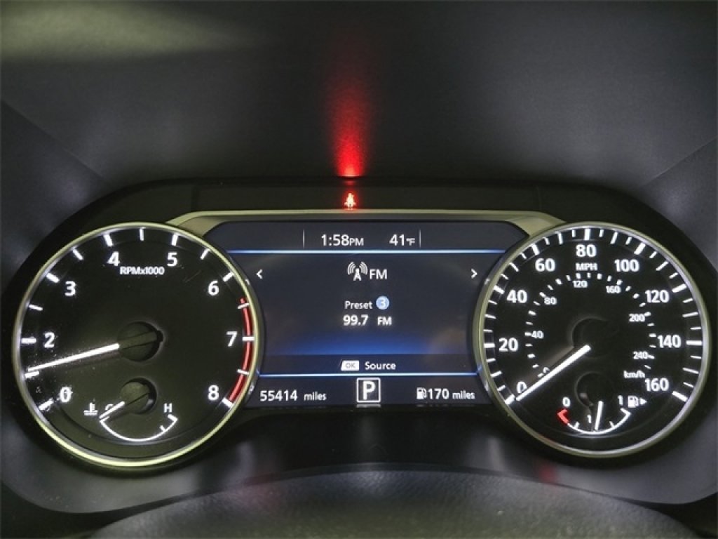 Used 2024 Nissan Sentra SV image 25