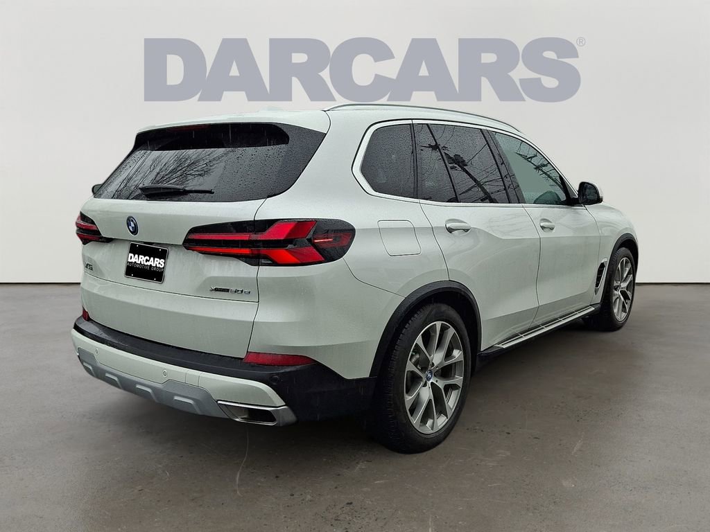 Used 2025 BMW X5 xDrive50e w/ Climate Comfort Package image 6