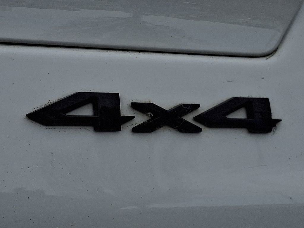 Used 2023 Jeep Grand Cherokee L Altitude image 34