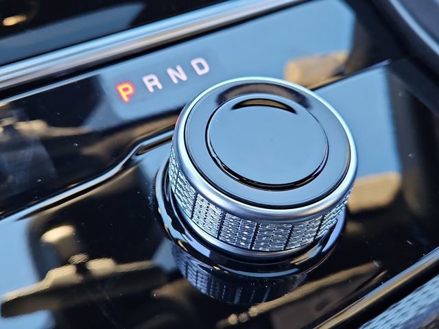 New 2026 Jeep Grand Cherokee Altitude RWD image 17