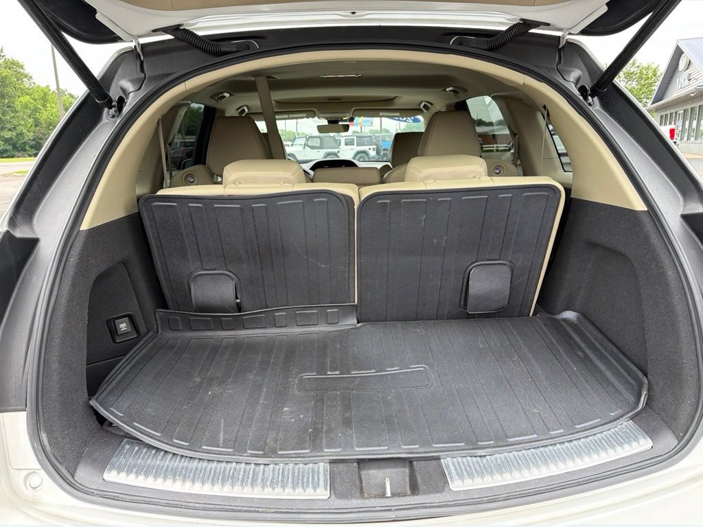 Used 2020 Acura MDX w/ Technology Package AWD/4WD image 10
