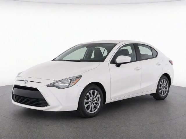 Used 2017 Toyota Yaris iA FWD image 2