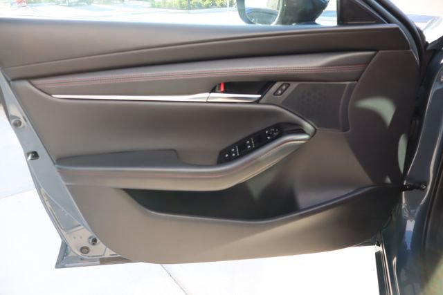 Used 2025 MAZDA MAZDA3 s image 25