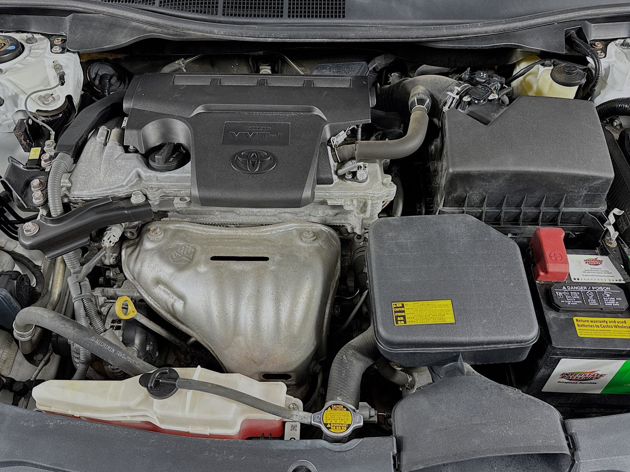 Used 2015 Toyota Camry SE FWD image 26