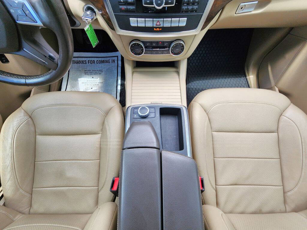 Used 2015 Mercedes-Benz ML 250 BlueTEC 4MATIC image 18