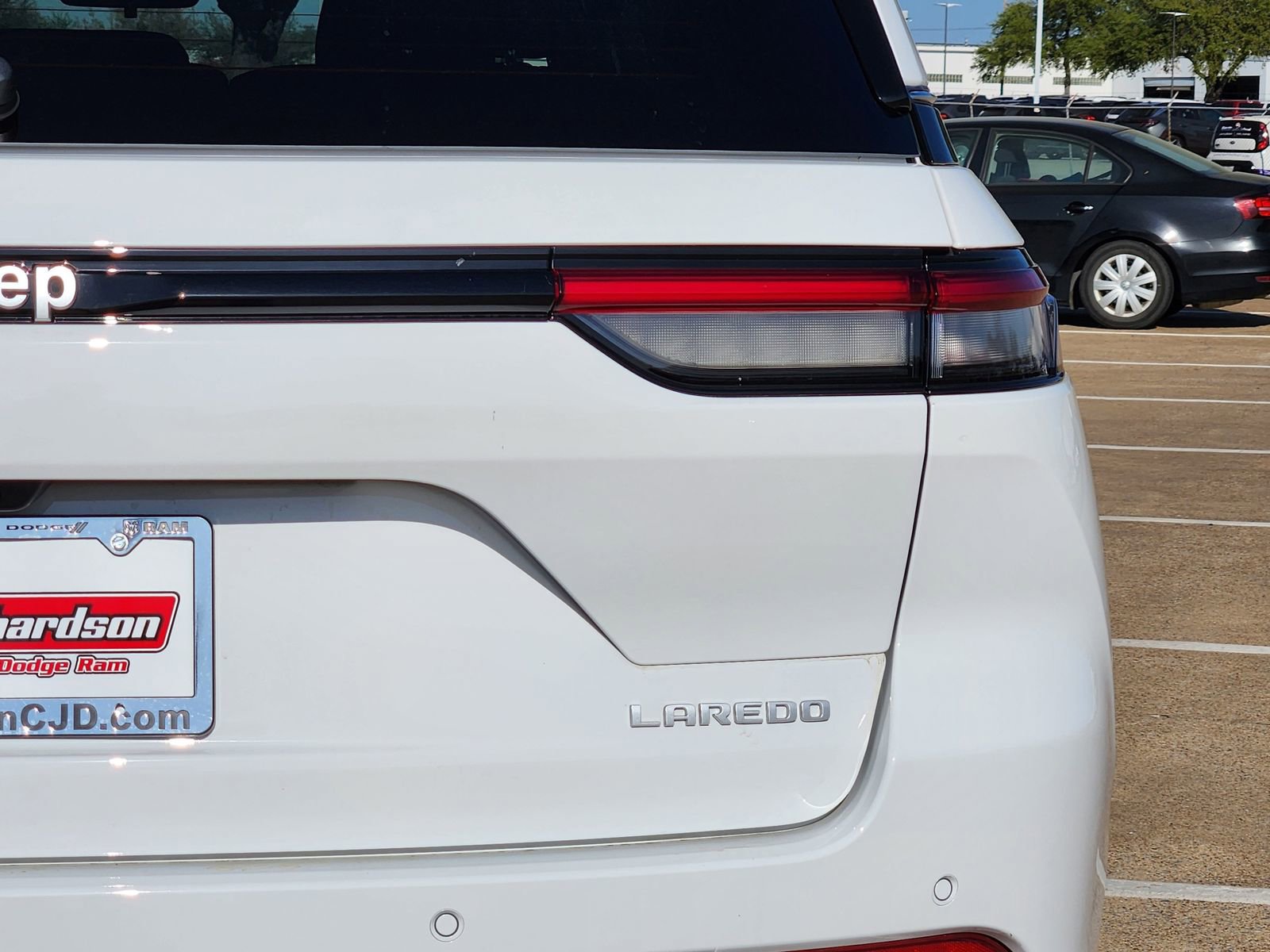 New 2026 Jeep Grand Cherokee Laredo X RWD image 16