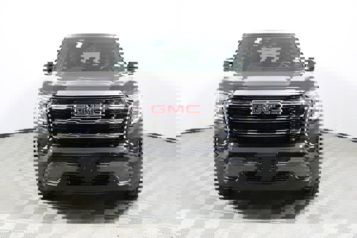 Used 2025 GMC Terrain Elevation image 29