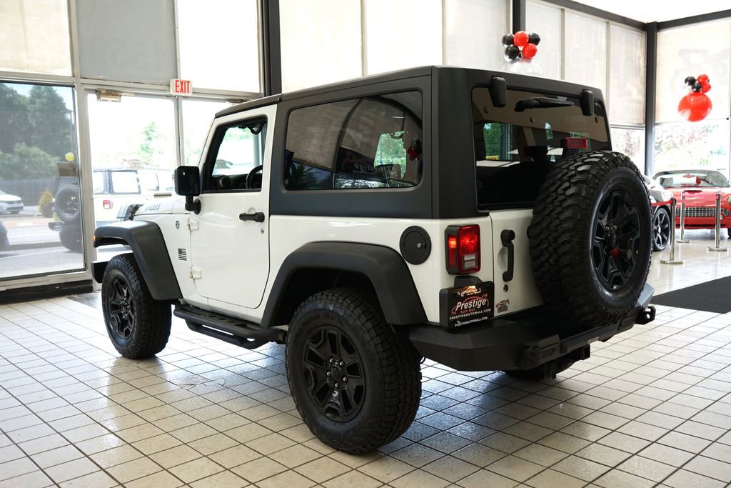 Used 2017 Jeep Wrangler Sport AWD/4WD image 4