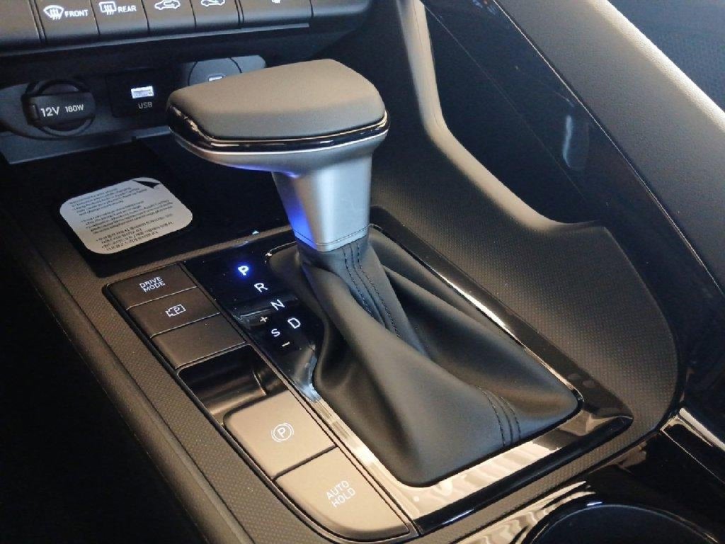 New 2026 Hyundai Elantra SEL Sport FWD image 19