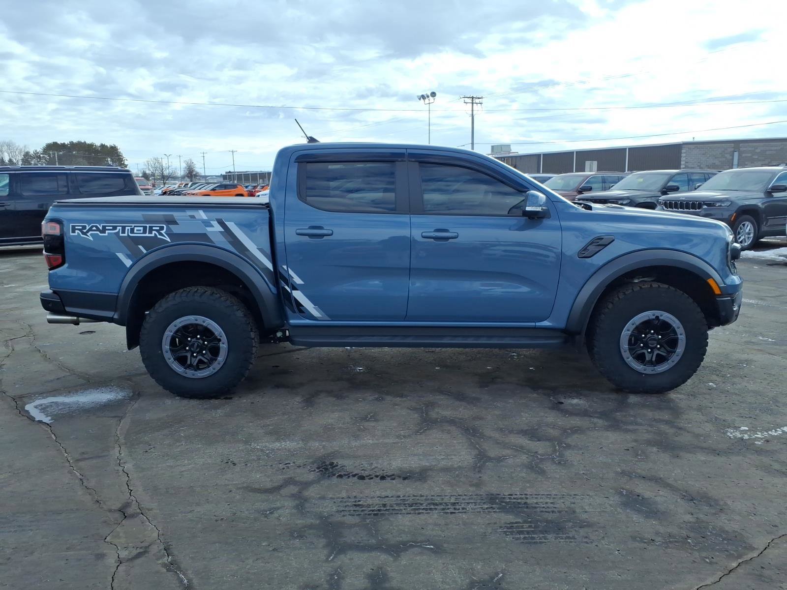 Used 2024 Ford Ranger Raptor image 2