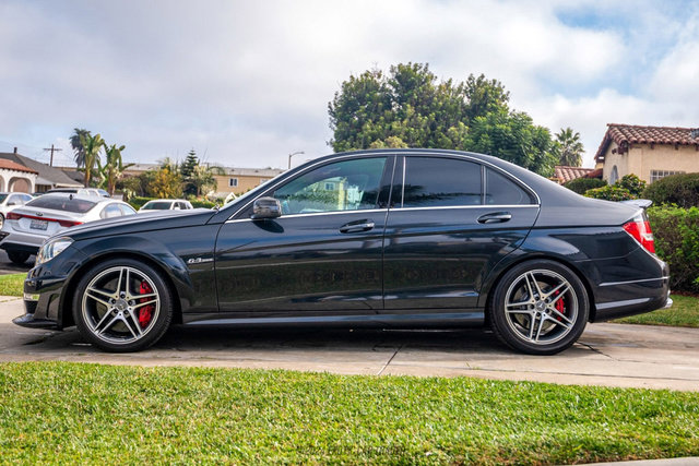 Used 2013 Mercedes-Benz C 63 AMG Sedan image 3