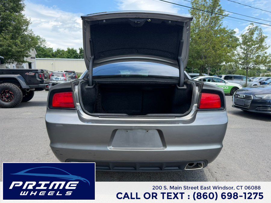 Used 2011 Dodge Charger SE RWD image 13