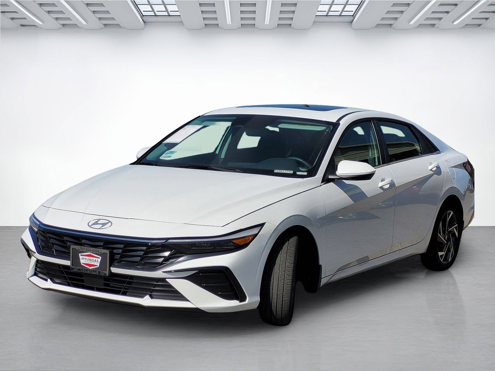 Certified 2025 Hyundai Elantra SEL image 15