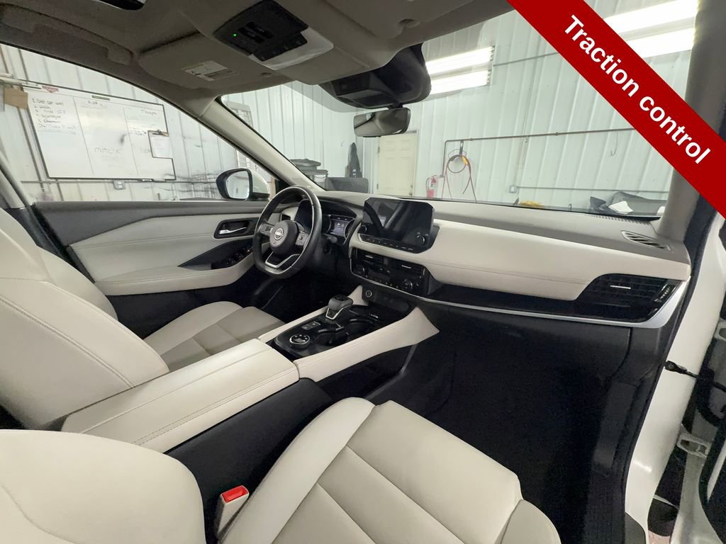 Used 2023 Nissan Rogue SL w/ SL Premium Package image 45