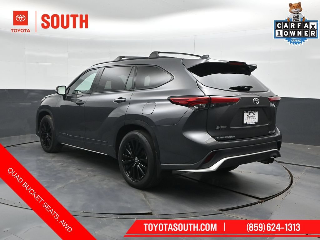 Used 2023 Toyota Highlander XSE AWD/4WD image 8