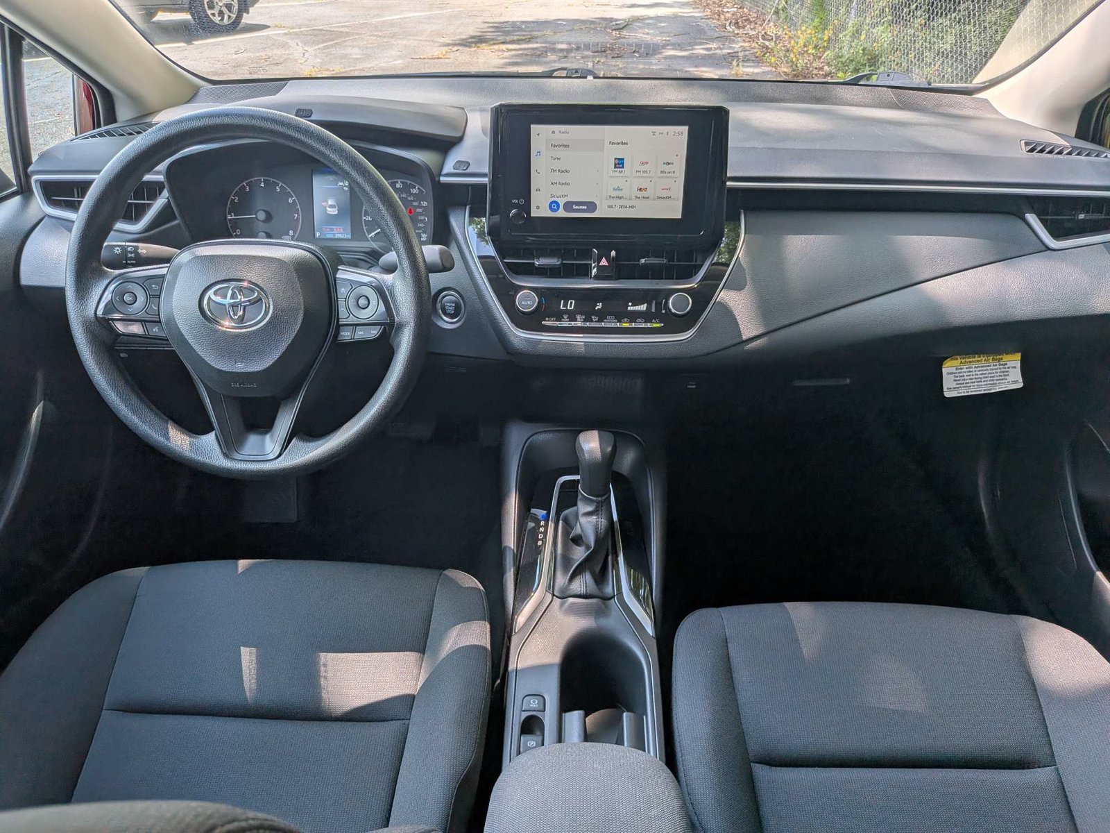Used 2025 Toyota Corolla LE w/ Convenience Package FWD image 13