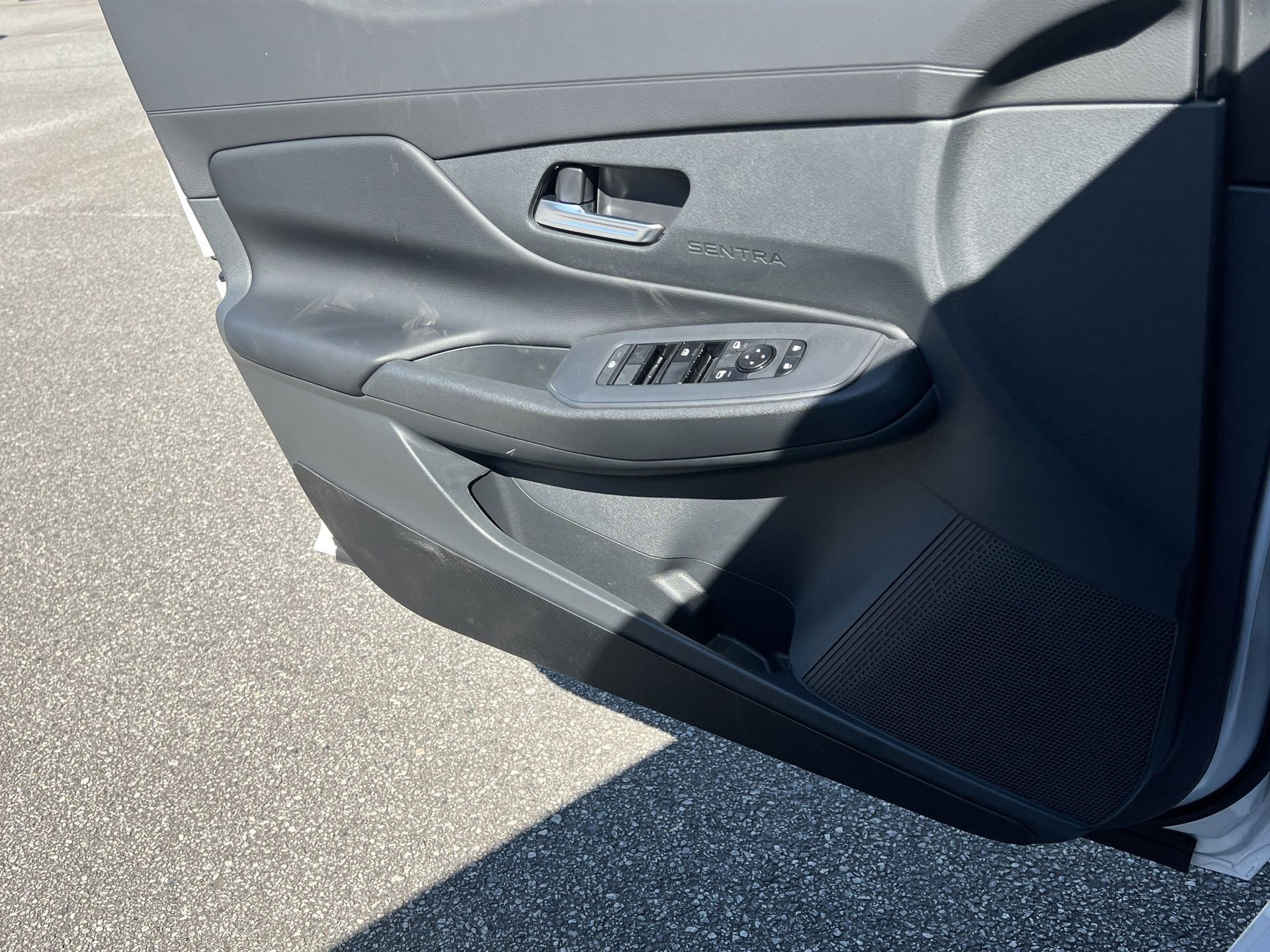 New 2026 Nissan Sentra SV FWD image 14