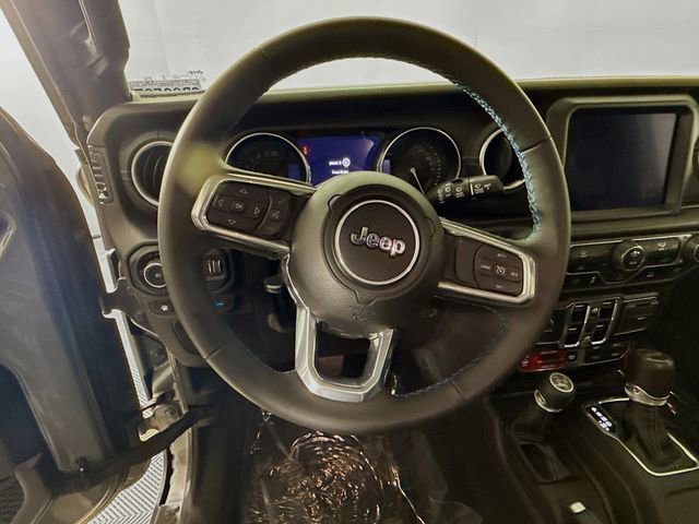 Used 2023 Jeep Wrangler Unlimited Rubicon 4xe AWD/4WD image 11