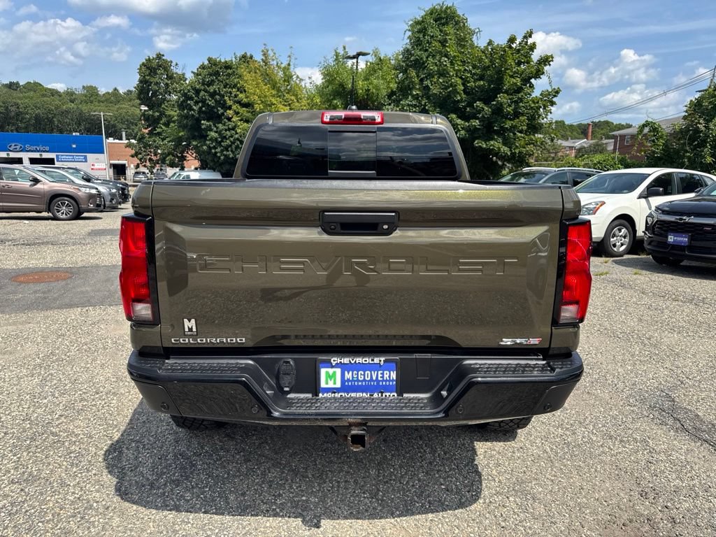 Used 2025 Chevrolet Colorado ZR2 w/ Technology Package AWD/4WD image 35